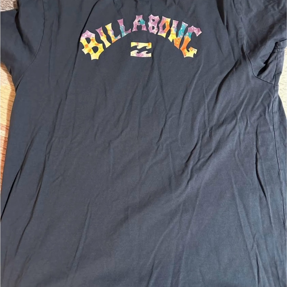 Billabong Black Short Sleeve Tee with Vibrant Logo